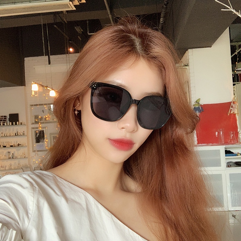 Mắt kính râm mát thời trang nữ nam mắt mèo Hottrend 2022 phong cách Hàn Quốc chống tia UV đi biển dã ngoại đẹp rẻ 006