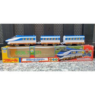 Mô hình tàu hỏa chạy pin Takara tomy bản đặt biệt Chuggington (tàu to, có 3 toa)