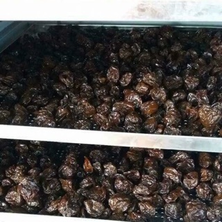 Táo sấy tẩm nước cốt nho 250 gr