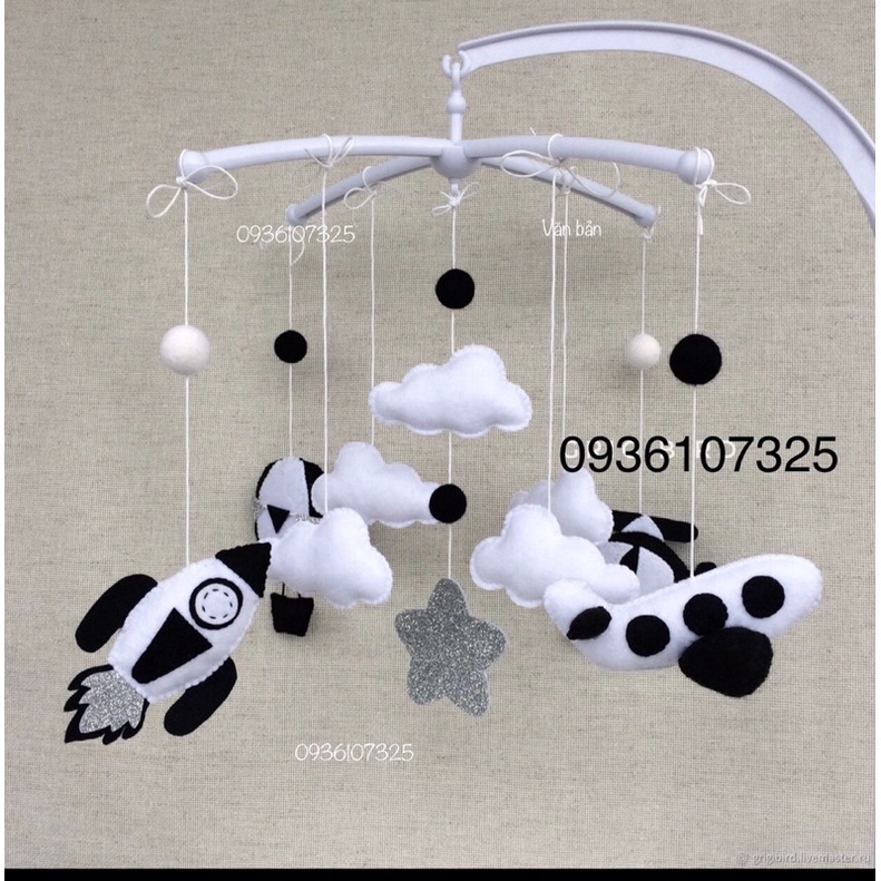 Đồ chơi đen trắng hình phương tiện giao Thông kích thích thị giác cho bé sơ sinh