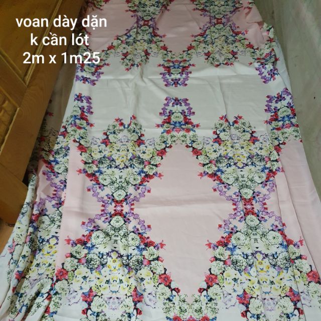2m vải voan = 50k. Vải vải voan họa tiết và voan trơn dày dặn may áo dài maxi sơmi kiểu. Vải thanh lý giá rẻ vải đẹp.