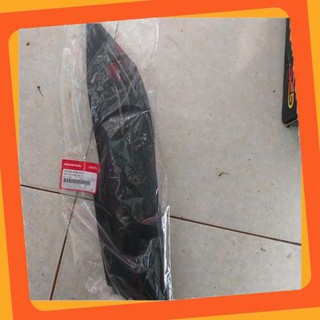 Tấm ốp pô winner 150