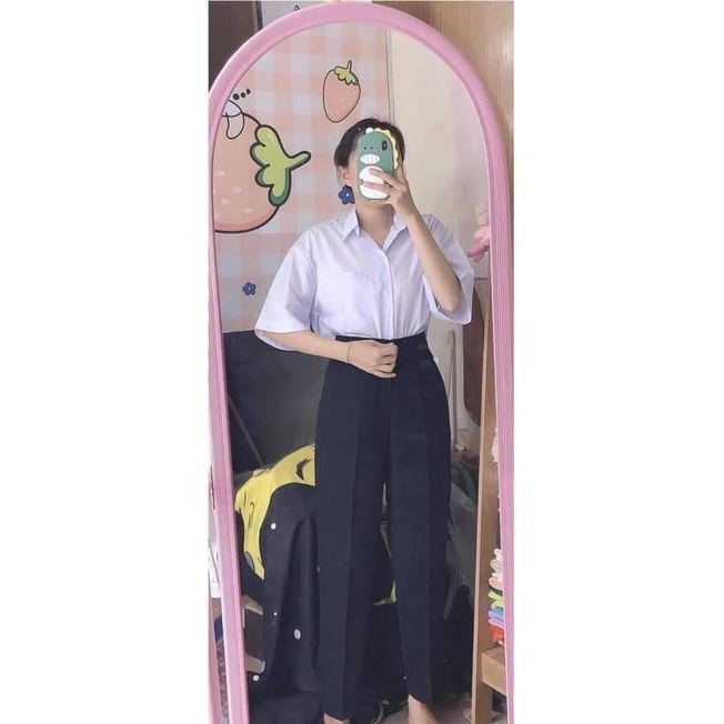 Áo Sơ mi nữ form rộng kẻ Kiểu Màu Trắng  ngắn tay có cài cúc ulzzang vintage hàn quốc cao cấp. carina.store