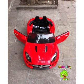 Xe ô tô điện trẻ em
