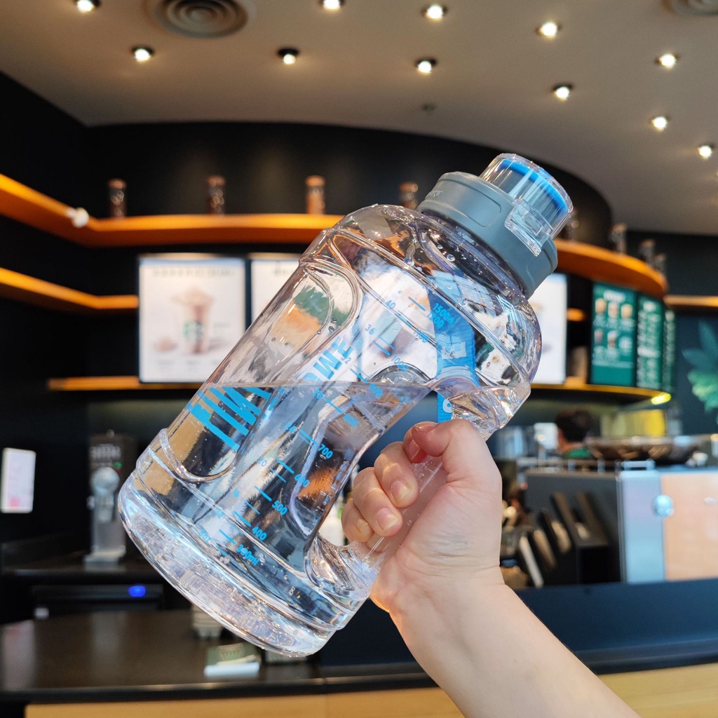 Bình nước thể thao không chứa bpa dung tích 1.5l tiện lợi