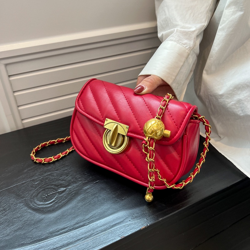 Túi Xách Đeo Vai Hình Vuông Cỡ Nhỏ Phong Cách Chanel Cổ Điển Thời Trang Cao Cấp H950 Phong Cách Mới 2022
