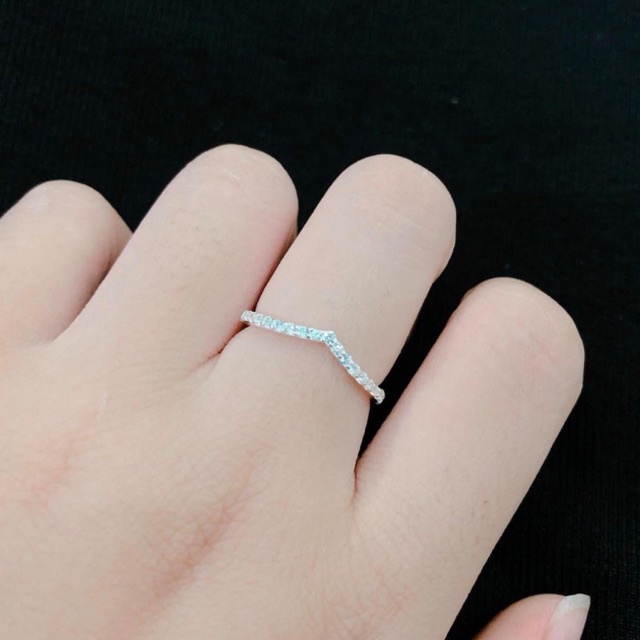 Nhẫn nữ bạc ta - tặng kèm hộp đựng - nhẫn đính đá sáng bóng sang chảnh - Trang Sức Bạc 9999
