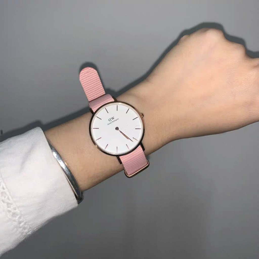 [GIAMGIA📢] 🎊 Đồng hồ UNISEX DW Petite Rosewater Dây Vải NATO chính hãng 100% - bảo hành TRỌN ĐỜI, có box, túi 💖