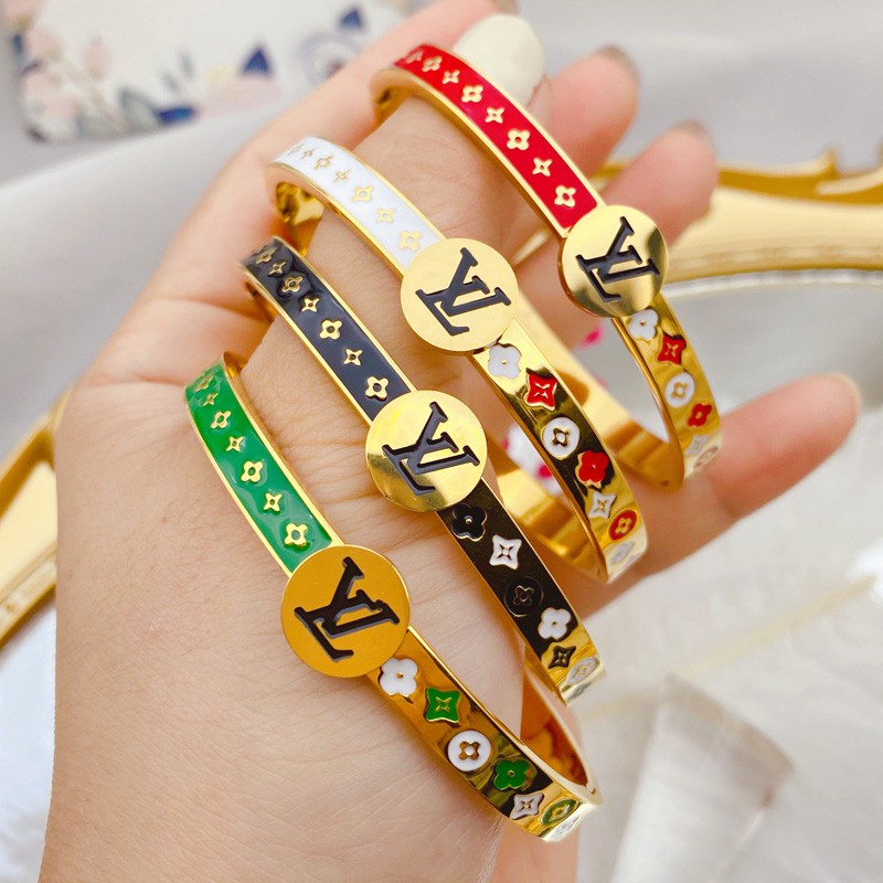 Bán Chạy Vòng Tay Bằng Thép Không Gỉ Hình Cỏ Ba Lá Tinh Tế Đơn Giản Chất Lượng Cao Thời Trang Dễ Phối Đồ Cho Nữ