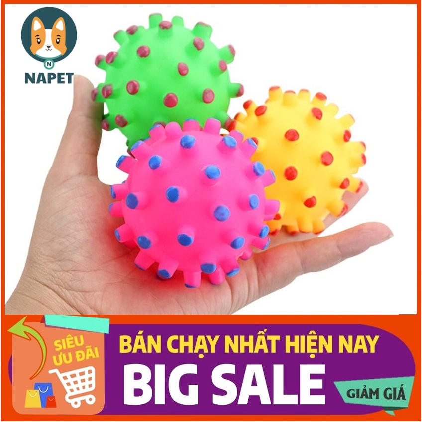 Bóng boom in gai phát ra tiếng kêu tạo cảm giác êm ái cho thú cưng của bạn khi cắn