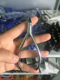 Kìm cắt móng thật D501