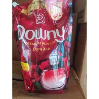 Nước xả vải DOWNY 4L túi