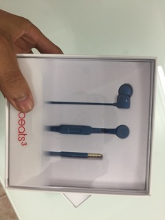 Tai nghe Beats urBeats3 Lightning