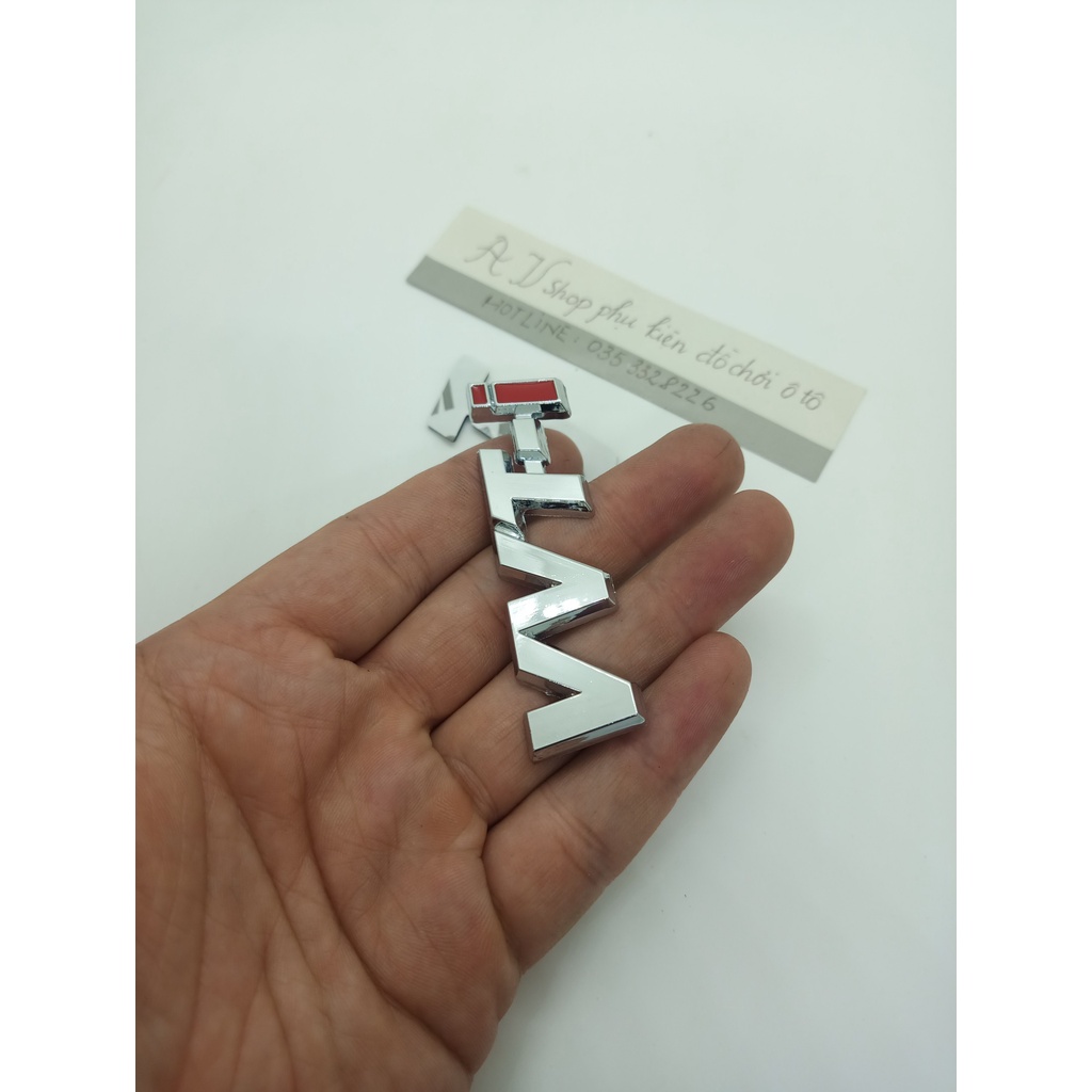 logo chữ nổi  VVT-I  kích thước 1.7cm*7cm dán thân xe hàng tốt bằng kim loại có miếng dán kèm theo