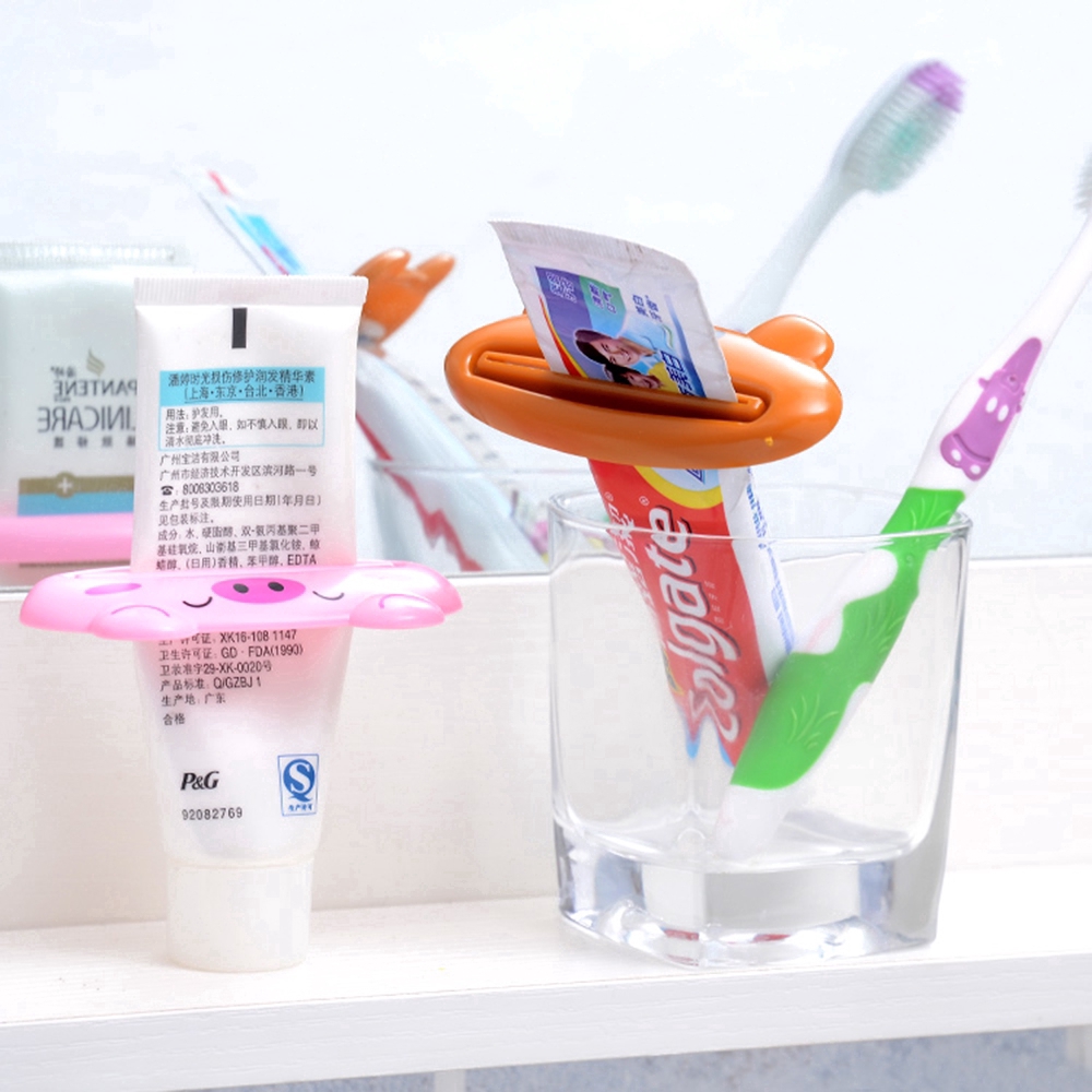 Dụng cụ nhựa hỗ trợ nặn kem đánh răng họa tiết động vật tiện dụng