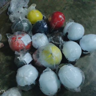 Khách sỉ nhà em . Em chuyên sỉ lẻ nón sơn chính hãng ạ