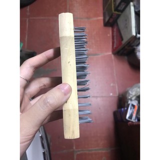 Bàn chải cọ sắt