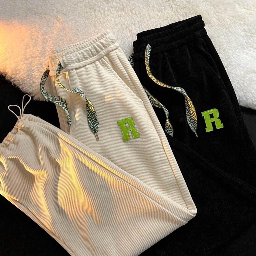 Quần thể thao Logo R bo gấu Unisex Nam Nữ kiểu dáng Hàn Quốc chất thun tăm lạnh dày dặn
