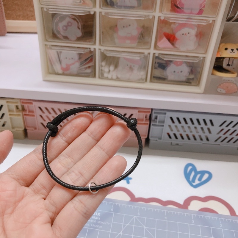 vòng tay dây sáp trơn có kèm khoen tròn