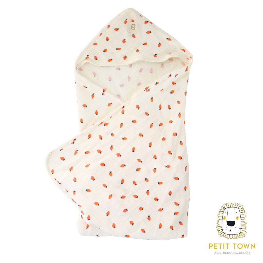 Combo sơ sinh 4 món Petit Town vải xô muslin họa tiết cà rốt