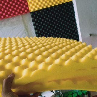 4 Tấm mút tiêu âm.Cách âm hình trứng ( hột gà) kích thước 1 tấm 50*50cm dày 3cn.(Được chọn màu theo ý)