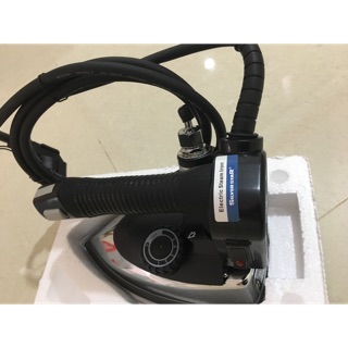 Bàn là hơi nước TẶNG tất bàn là