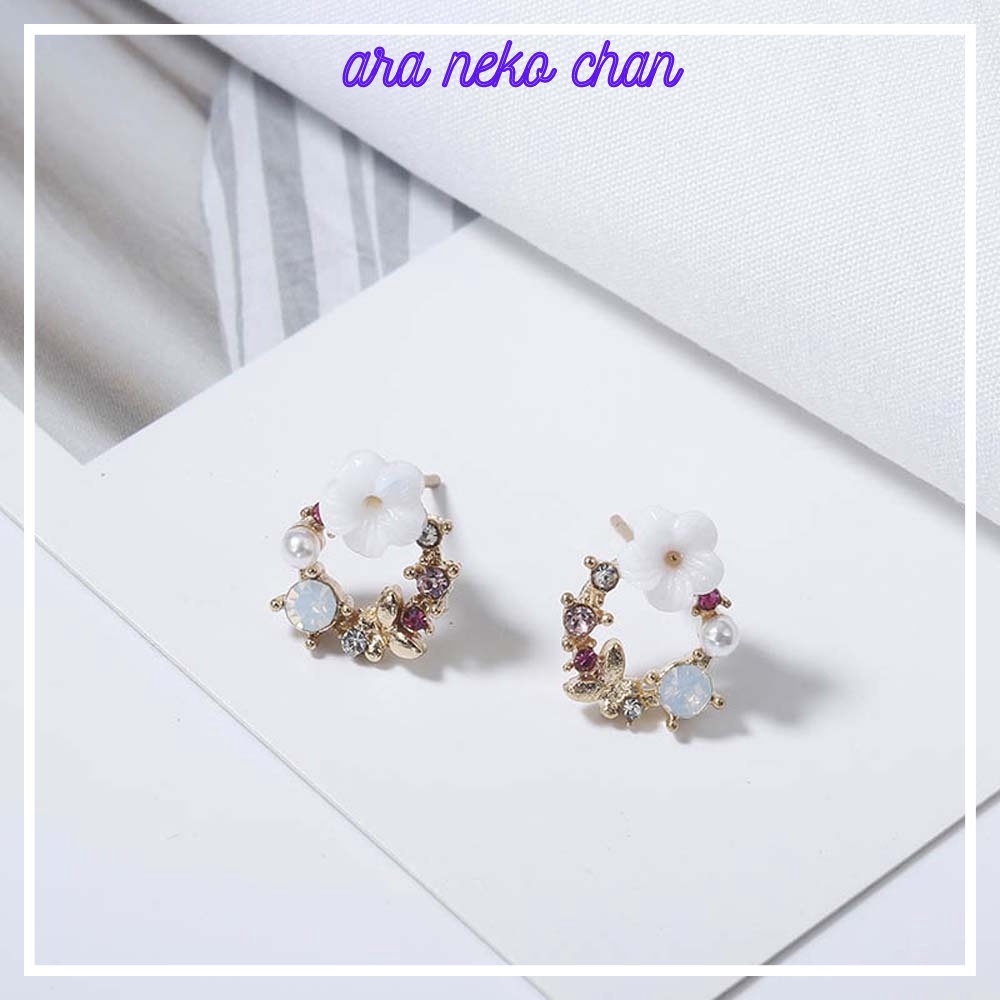Bông Tai Tròn Phối Hoa Và Bướm Mùa Hè Xinh Xắn Dành Cho Nữ