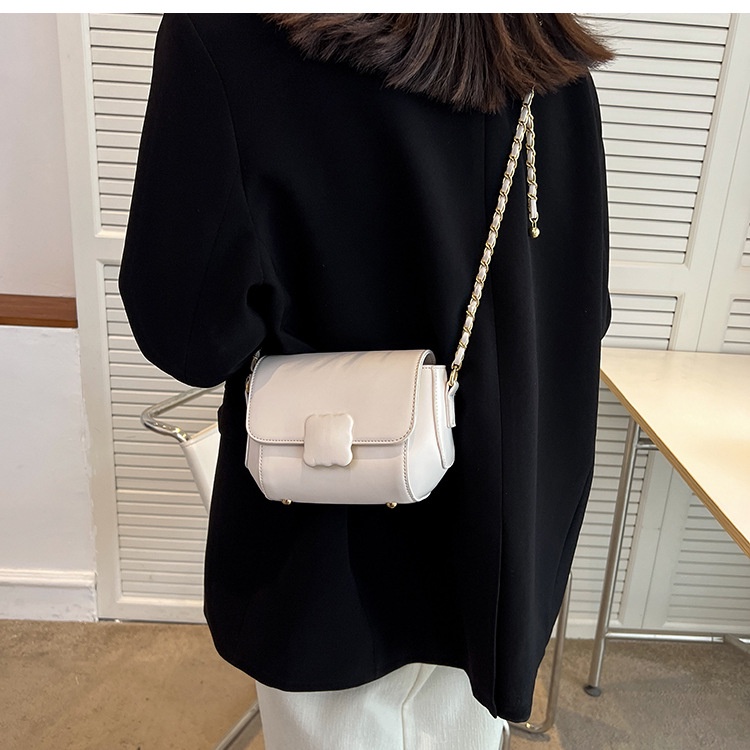 Túi Đeo Vai Hình Vuông Cỡ Nhỏ Phối Dây Xích Thời Trang Cho Nữ