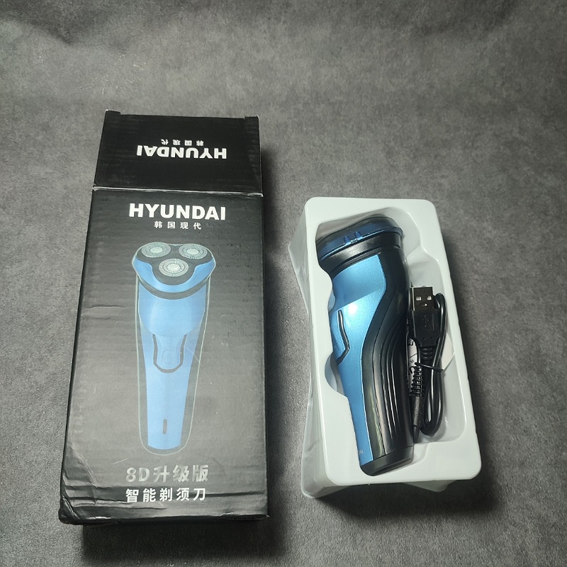 Máy cạo râu 5D HUYNDAI sản phẩm hỗ trợ phái nam chăm sóc sắc đẹp