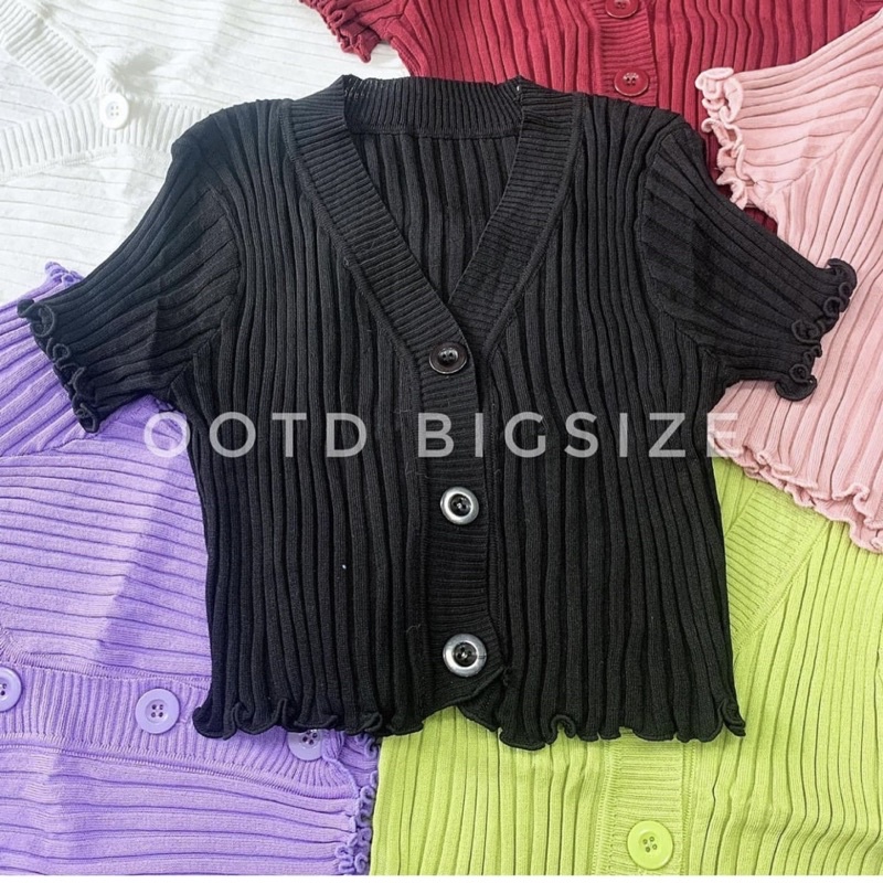 Áo croptop bigsize len dệt cúc lớn