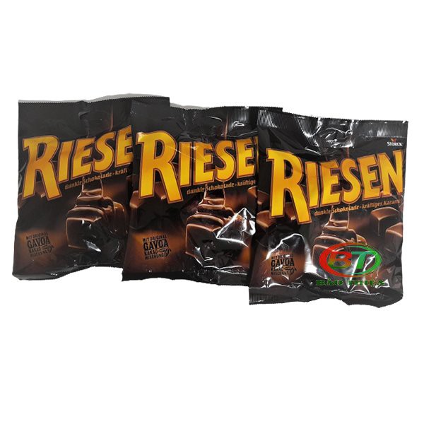 Kẹo sô cô la đen nhân mềm chewy toffee hiệu Riesen 105g