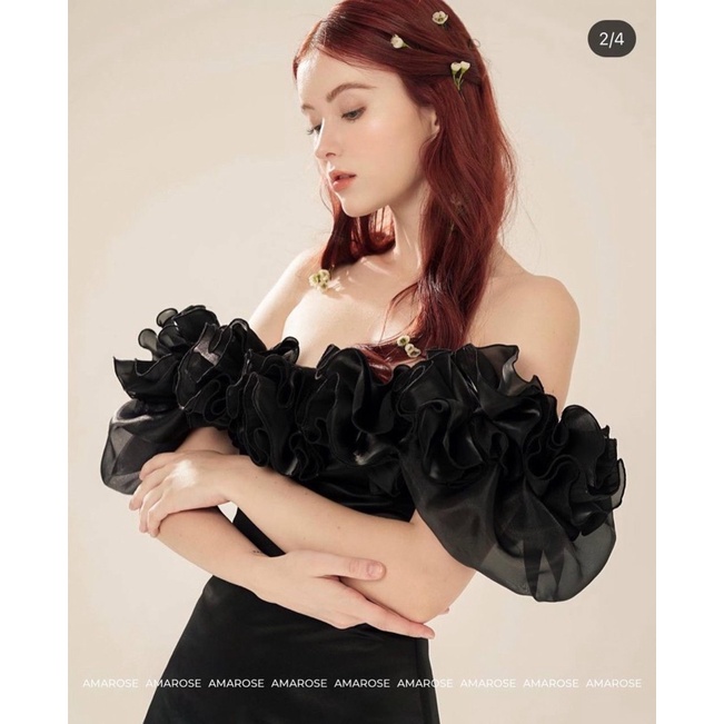 Đầm đen gân body dáng ngắn phối ren xẻ vạt sexy 🖤