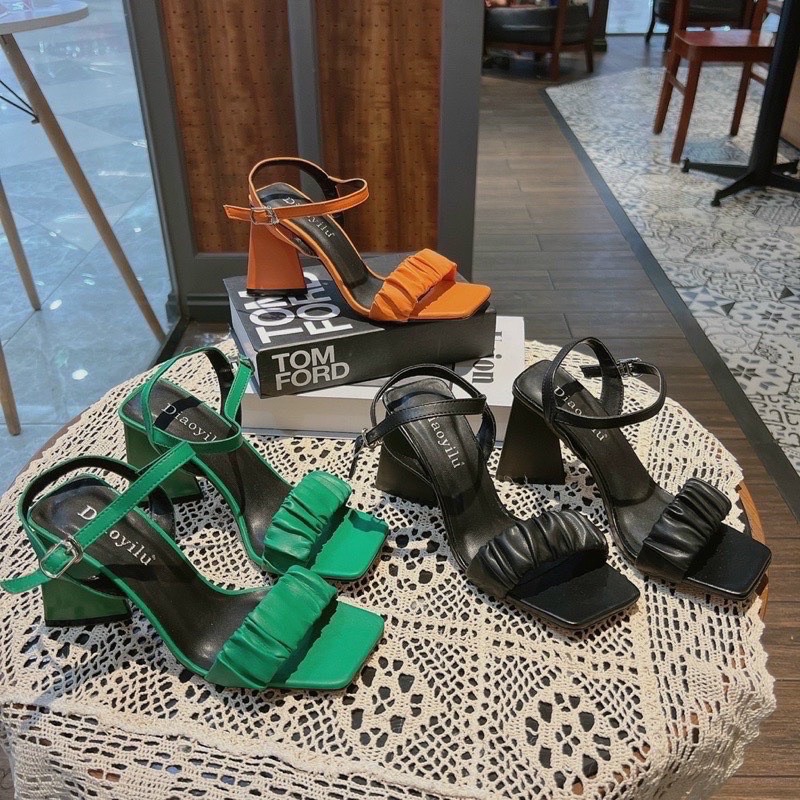 Giày sandal nữ SOBINAA quai ngang mũi vuông nhún nhúm bèo gót tam giác thời trang rẻ bền đẹp tiểu thư sang trọng