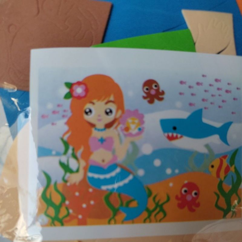 Tranh dán xốp  hoạt hình nghộ nghĩnh