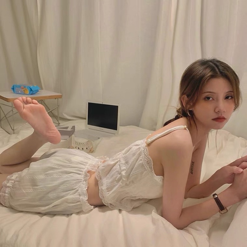 Bộ đồ ngủ 2 dây chất đũi mềm xinh xắn VN285