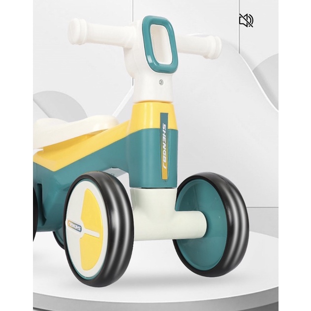 Xe chòi chân cho bé cao cấp 4 bánh có đèn có nhạc .Chất lượng cao cấp mẫu HOT 2022. Xe Chòi Chân Dành Bé Từ 1- 3 T