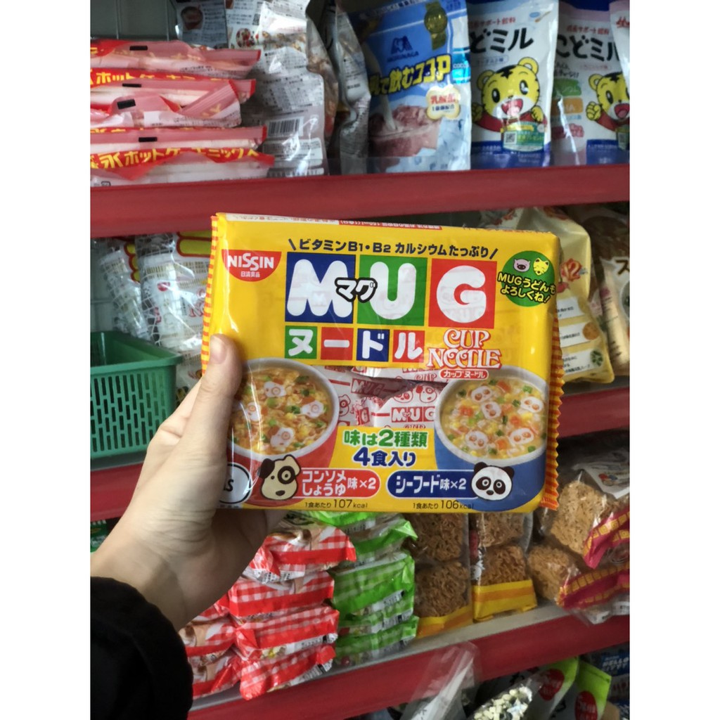 Mì Mug vàng ăn liền cho bé