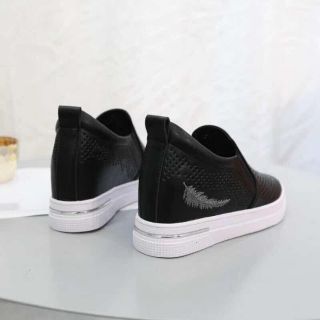 Giầy thể thao giấu đế cao cấp