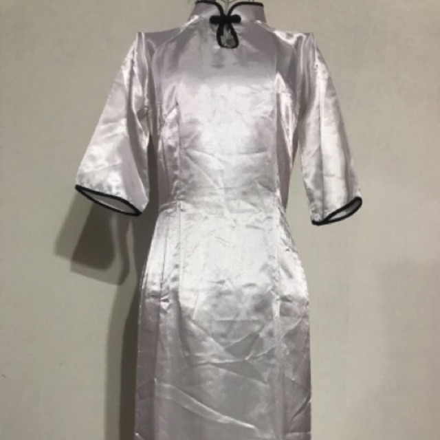 Áo dài thanh lý
