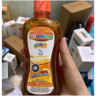 Nước súc miệng valentine kiddy..
