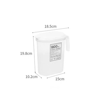 ca nhựa đựng nước 1800ML