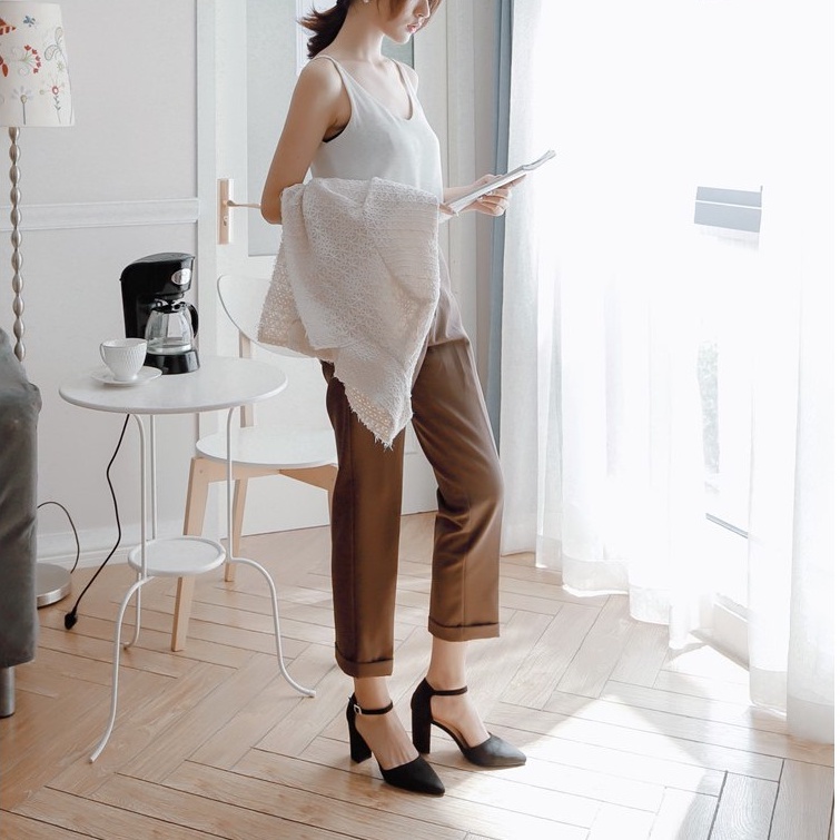 Giày cao gót hàng hiệu, mũi nhọn, gót vuông cao 6cm siêu tôn dáng mã LTC16