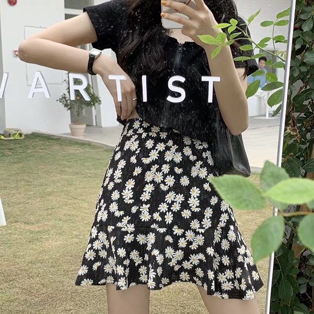 [Hot 2020] Chân váy đuôi cá ngắn Hoa Cúc xoè màu đen trắng hot trend | Daisy Skirt hot trend 2020 | BigBuy360 - bigbuy360.vn