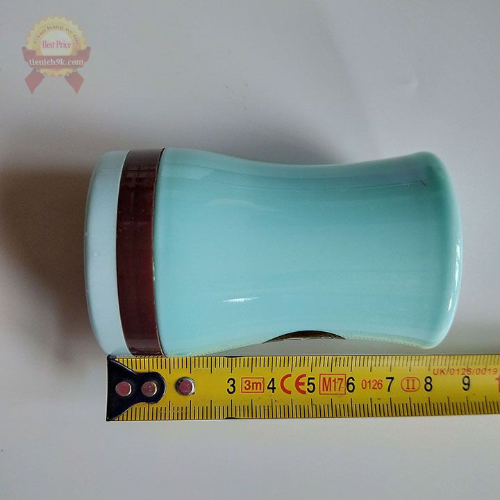 Hộp nhựa có lỗ xoay đựng gia vị hồ tiêu hạt muối tăm xỉa răng