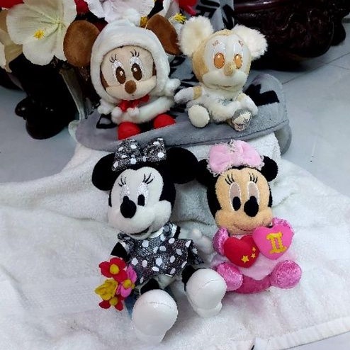 Gấu bông mickey mặc đồ dễ thương_ theo cặp