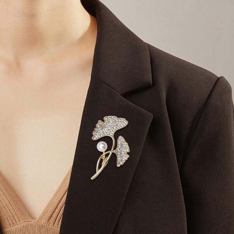 Trâm Cài Áo Hình Lá Bạch Quả Đính Đá Sang Trọng