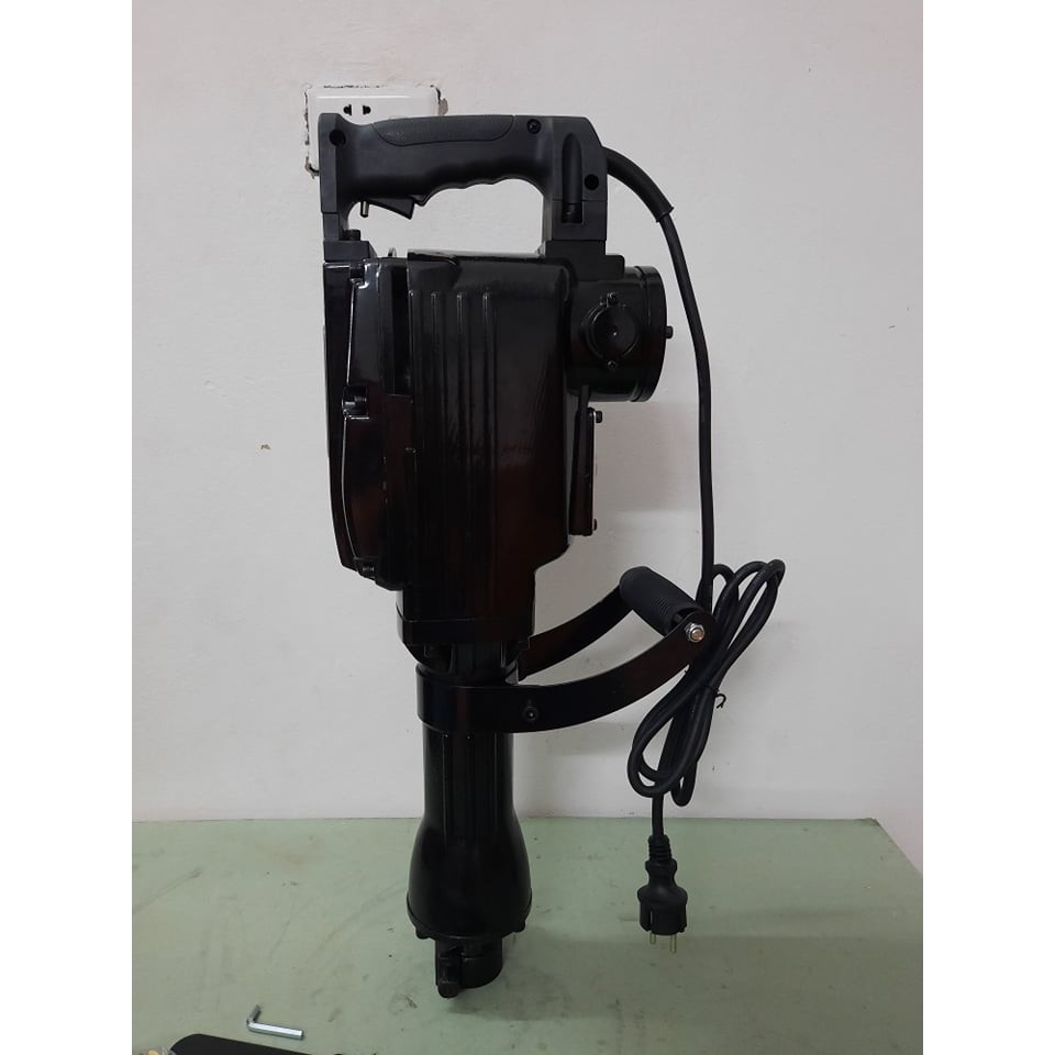 Máy đục bê tông -
