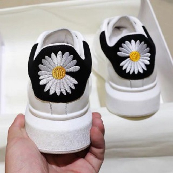 [Fullbox] Giày thể thao mcqueen các màu siêu xinh | BigBuy360 - bigbuy360.vn