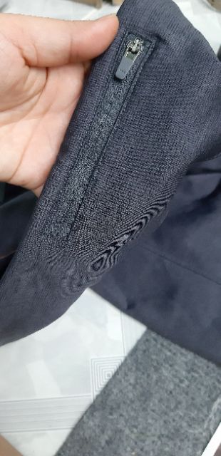 Quần thể thao có phối dưới ống xuất dư xịn | BigBuy360 - bigbuy360.vn