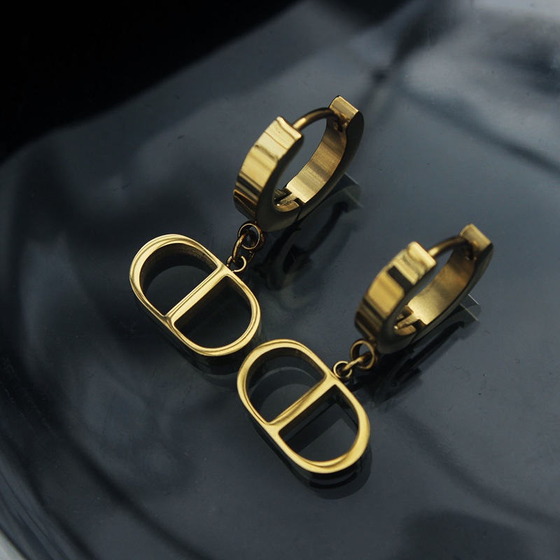 Bông tai titan hình hoa nhỏ màu vàng thời trang sang trọng dành cho nữ